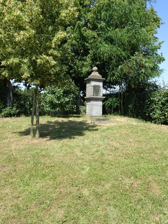 Le Rucher Lez-Fontaine エクステリア 写真